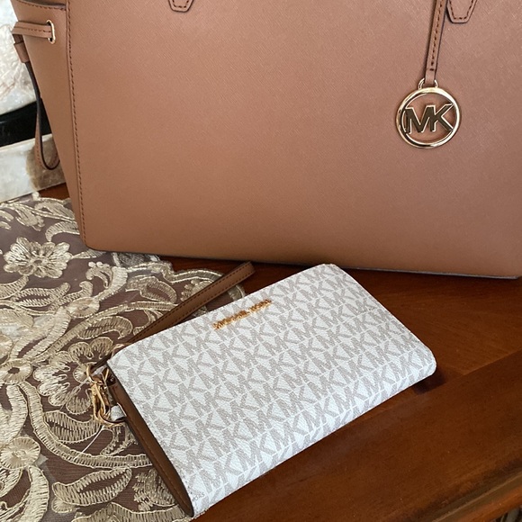 Michael Kors LG brown tote bag & wallet - Picture 5 of 7